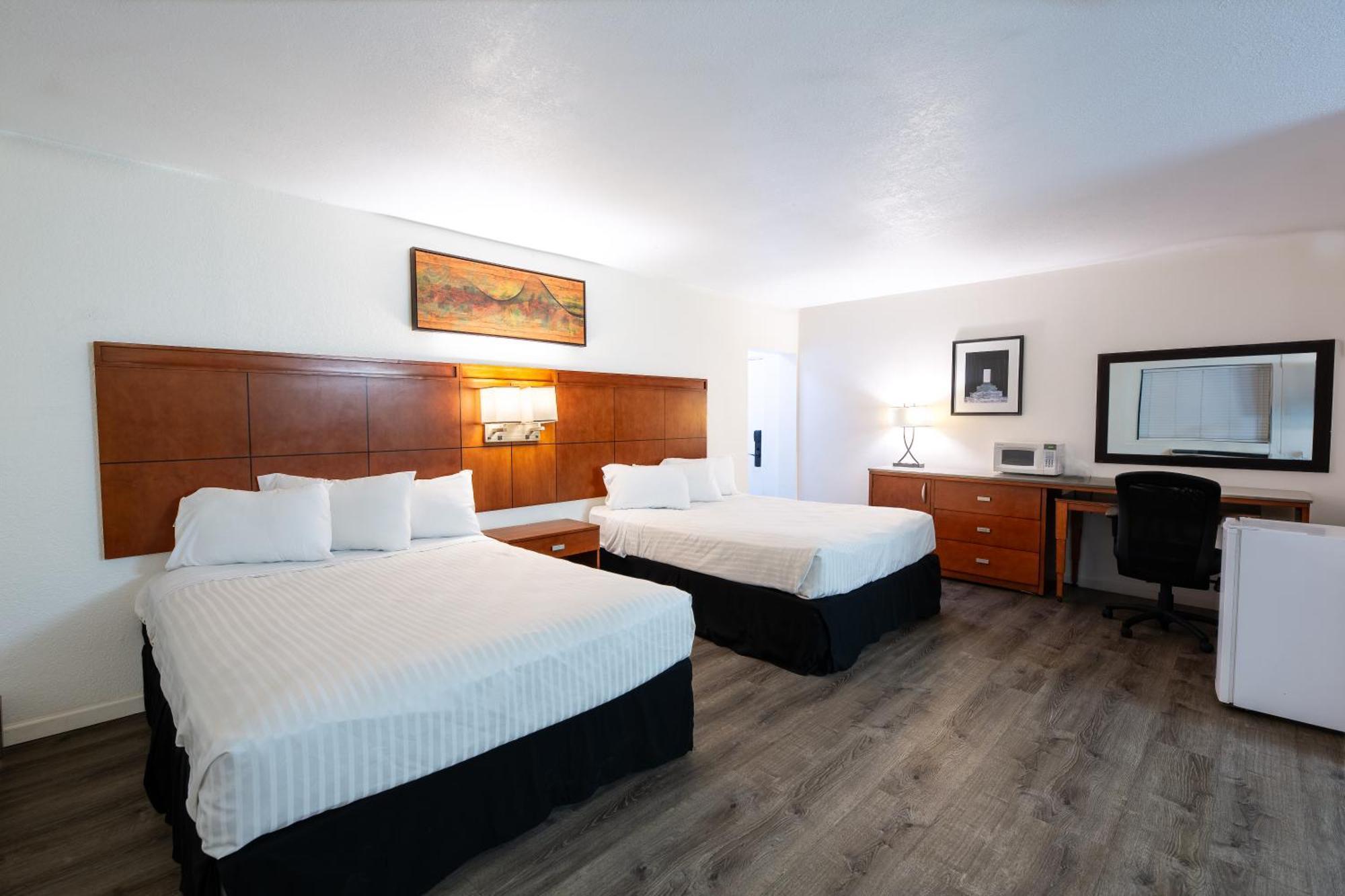Travelodge By Wyndham Паркер Экстерьер фото